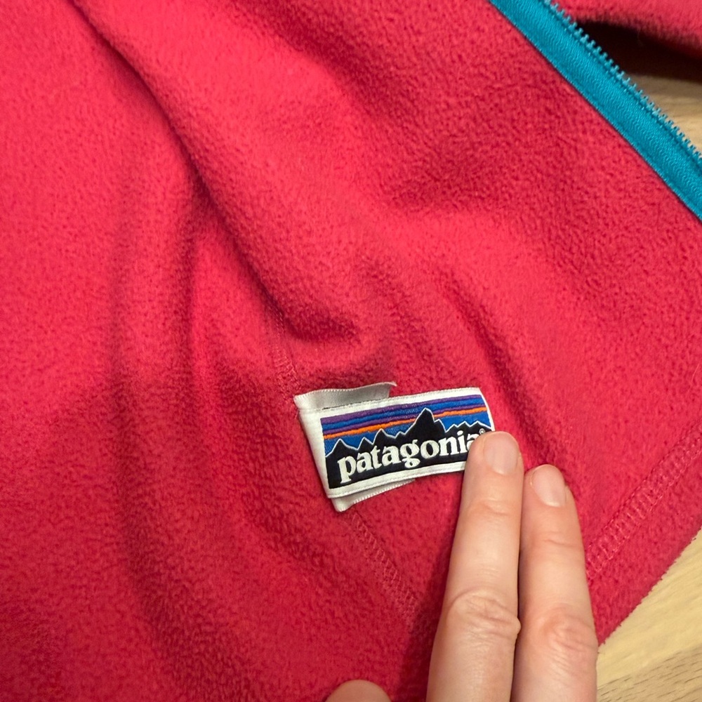 Patagonia Pink Fleece Hooded Jacket 2T - Picture 7 of 8